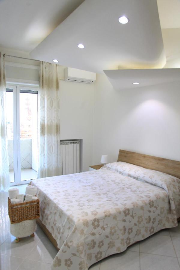 La Casetta Vista Mare Apartment Napoli Bagian luar foto